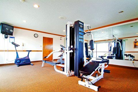 Super 8 By Wyndham Hotel